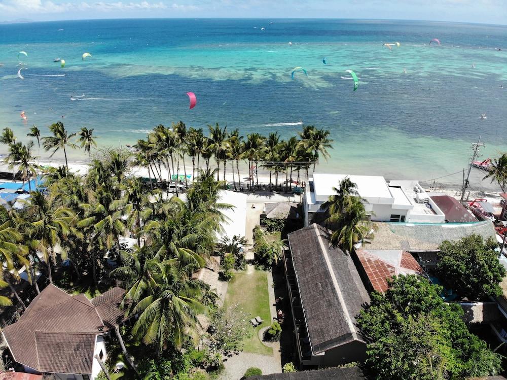 Reef Retreat Resort Balabag  Exterior foto